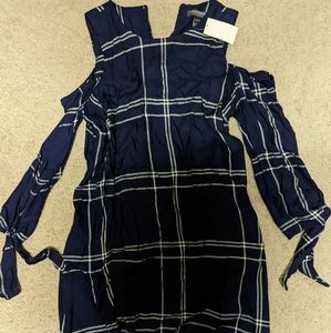 A pea in the pod maternity dress